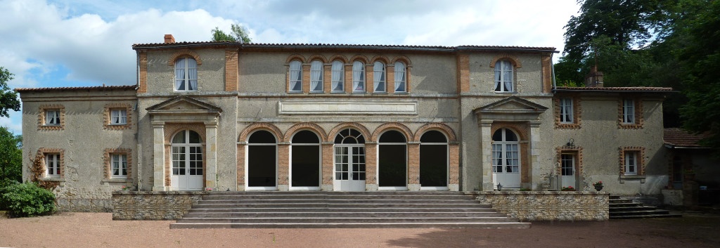 Renovation d'une demeure classe au patrimoine : PHOTOMONTAGE-ESCALIER-2-1024x353